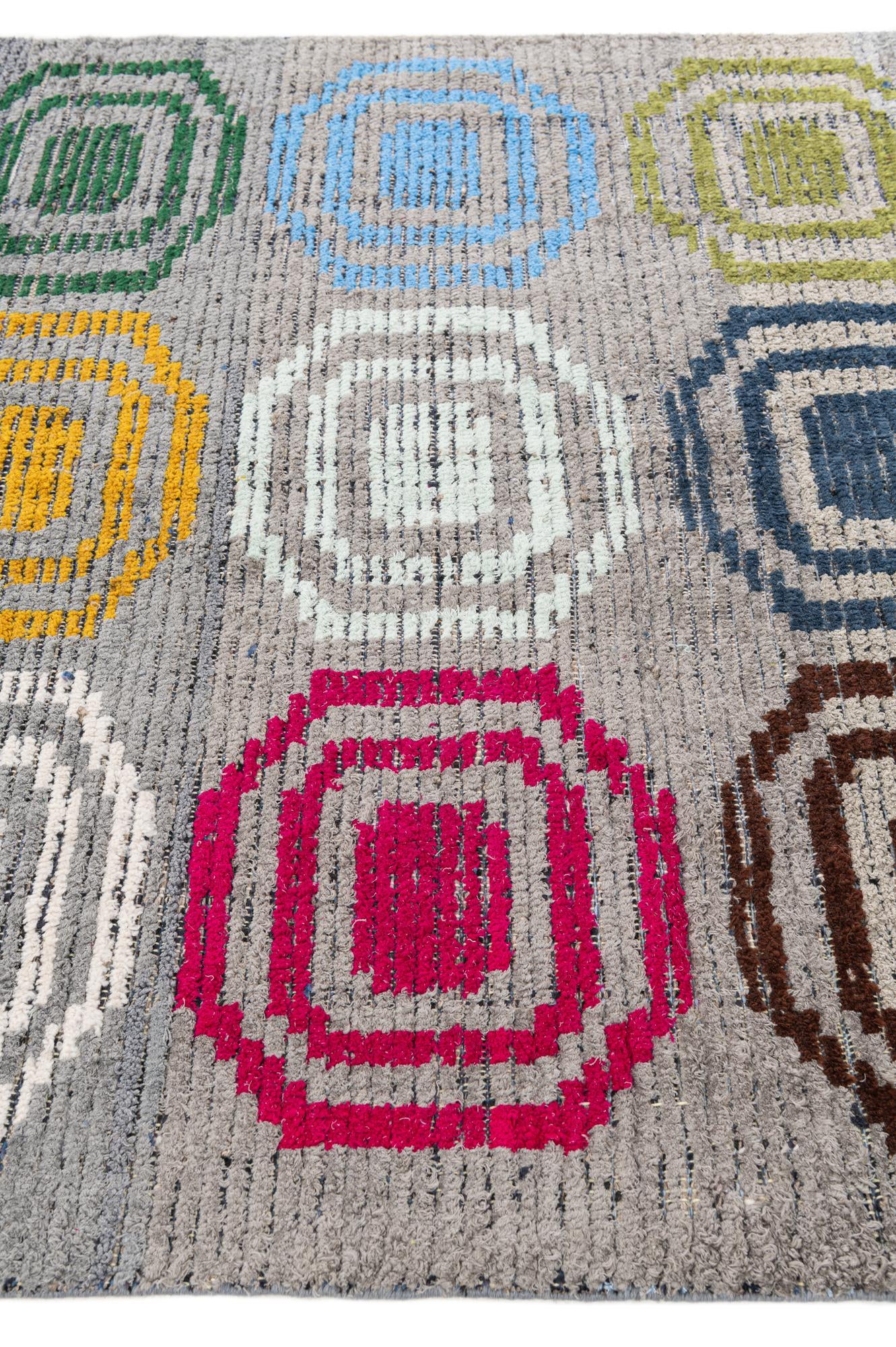 5' x 7' 8 Hand Knotted Moroccan Wool Rug
