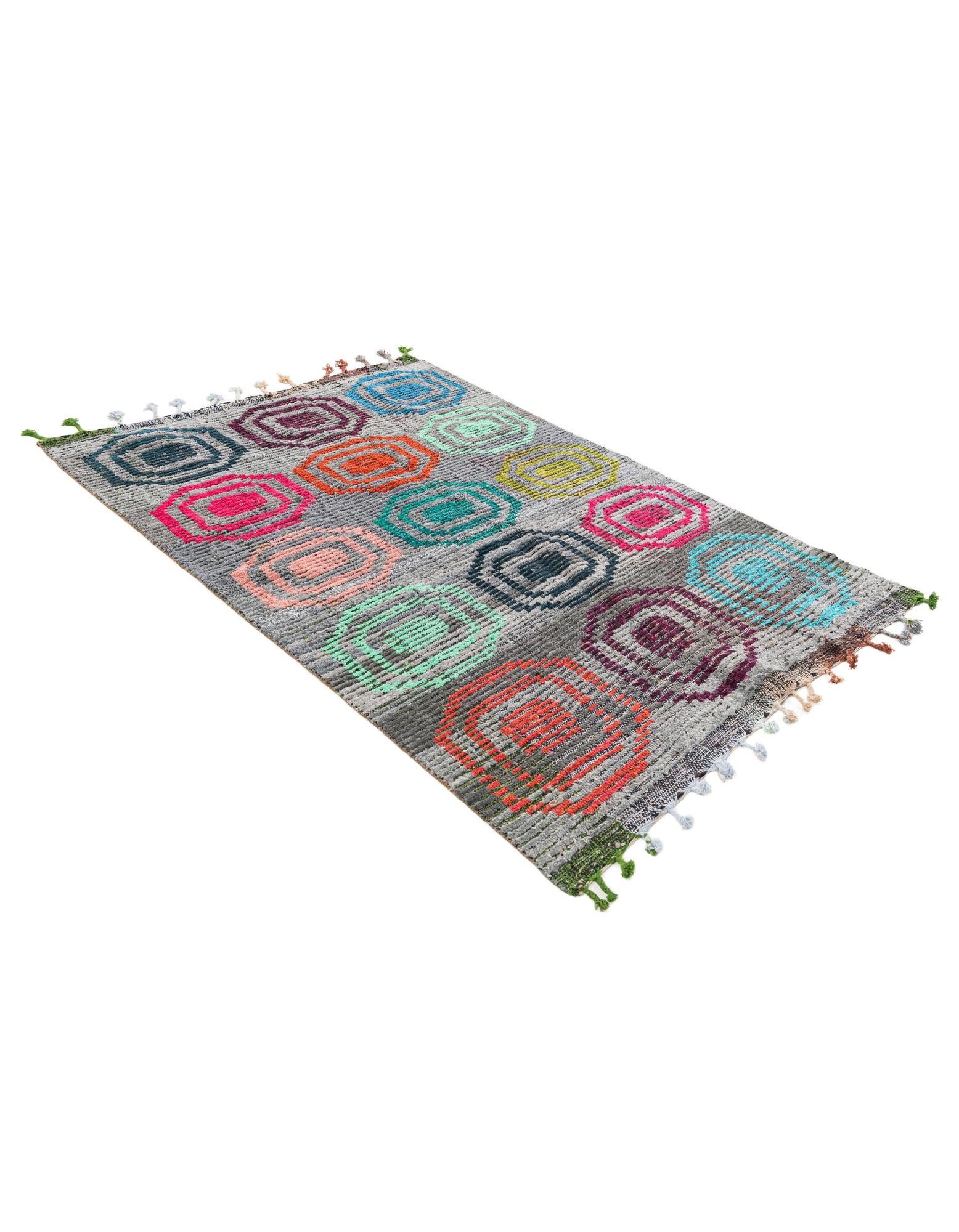 5' 1 x 7' Hand Knotted Moroccan Wool Rug