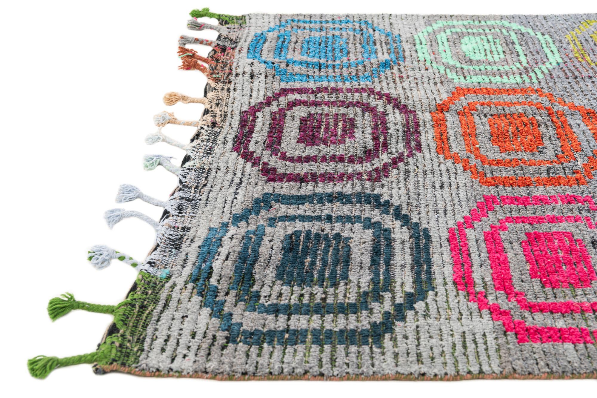 5' 1 x 7' Hand Knotted Moroccan Wool Rug