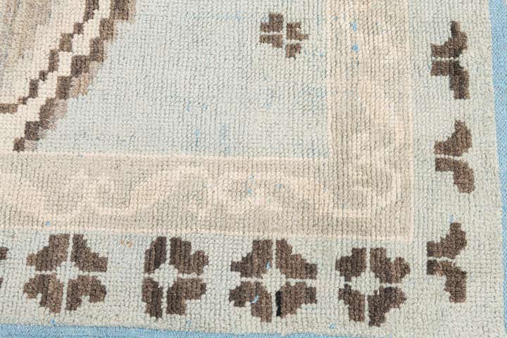 9' x 12' 6 Hand Knotted Moroccan Wool Rug
