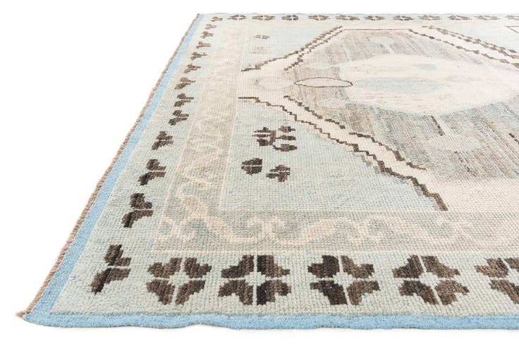 Detail image of 9' x 12' 6 Hand Knotted Moroccan Wool Rug