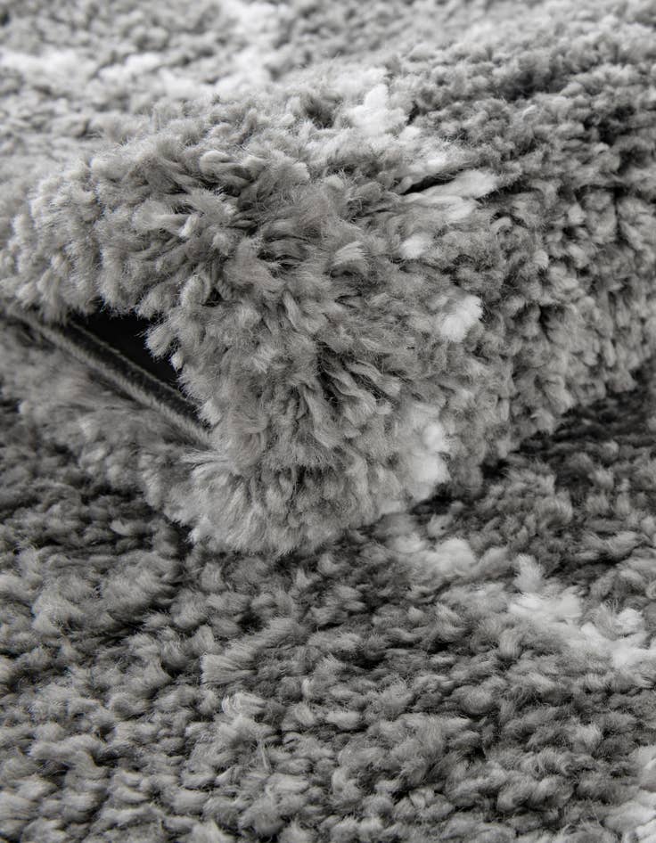 Detail image of 9' x 12' 2 Moroccan Shag Rug