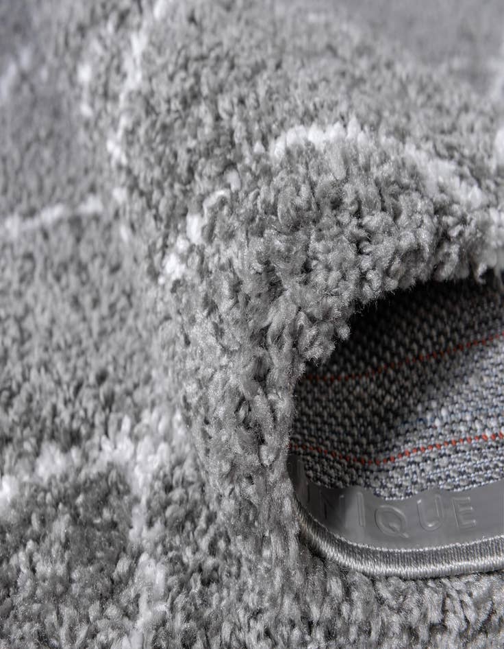 Detail image of 9' x 12' 2 Moroccan Shag Rug