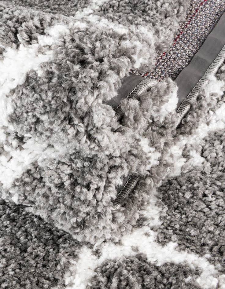 Detail image of 9' x 12' 2 Moroccan Shag Rug