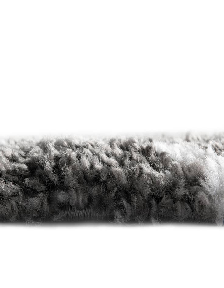 Detail image of 4' x 6' Moroccan Shag Rug