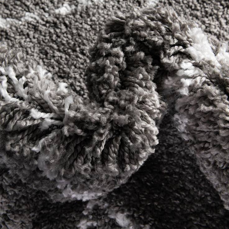 Detail image of 8' x 10' Moroccan Shag Rug