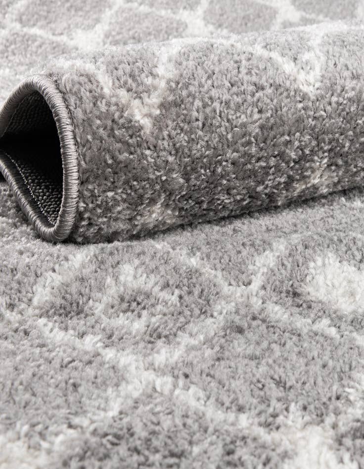 Detail image of 6' x 9' Moroccan Trellis Rug