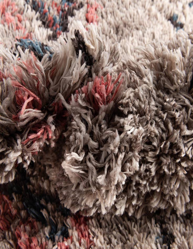 Detail image of 5' x 7' Morocco Rug