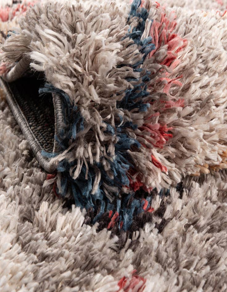 Detail image of 5' x 7' Morocco Rug