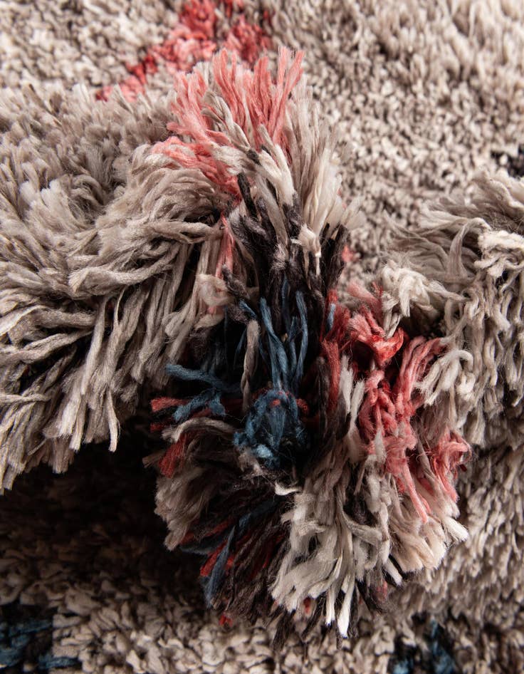 Detail image of 5' x 7' Morocco Rug