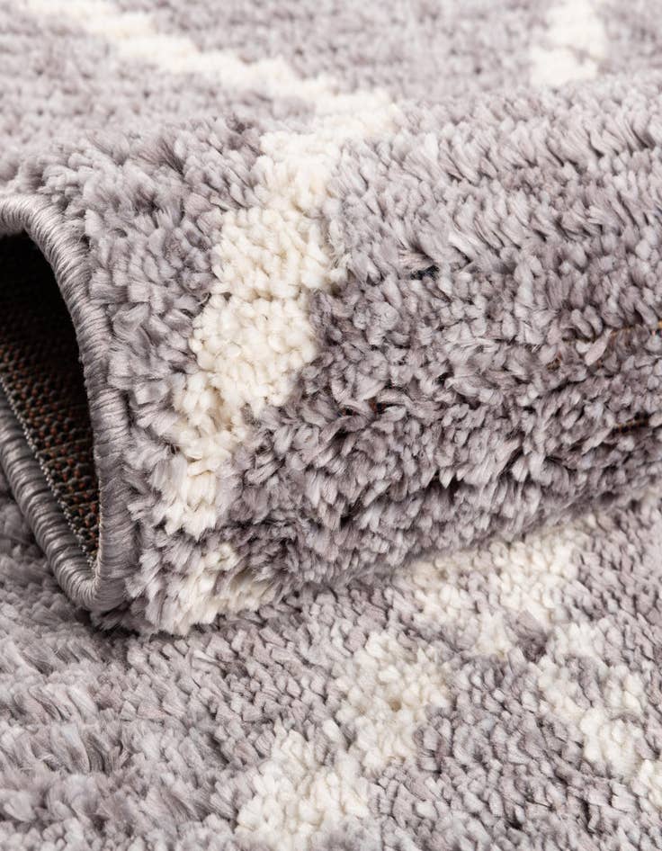 Detail image of 5' 3 x 7' 7 Morocco Rug