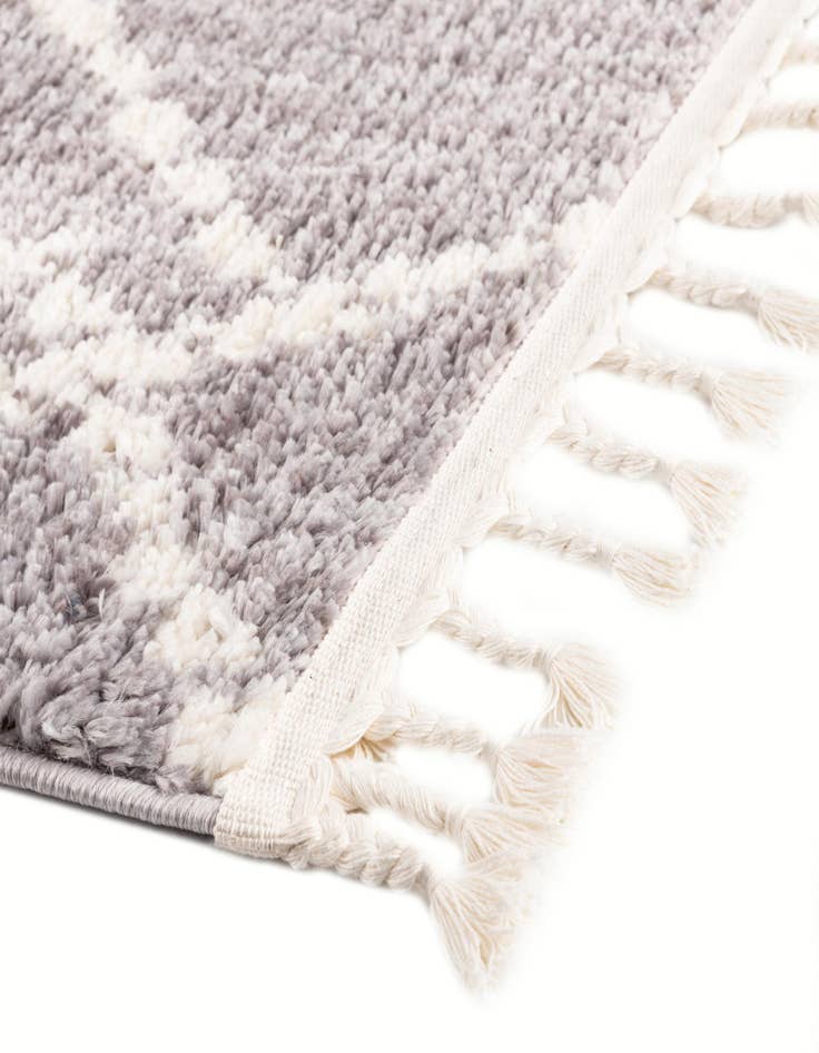 Detail image of 5' 3 x 7' 7 Morocco Rug