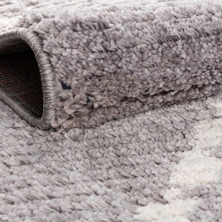 6' 7 x 9' 10 Morocco Rug