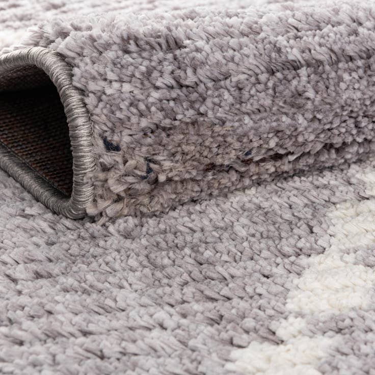 Detail image of 6' 7 x 9' 10 Morocco Rug