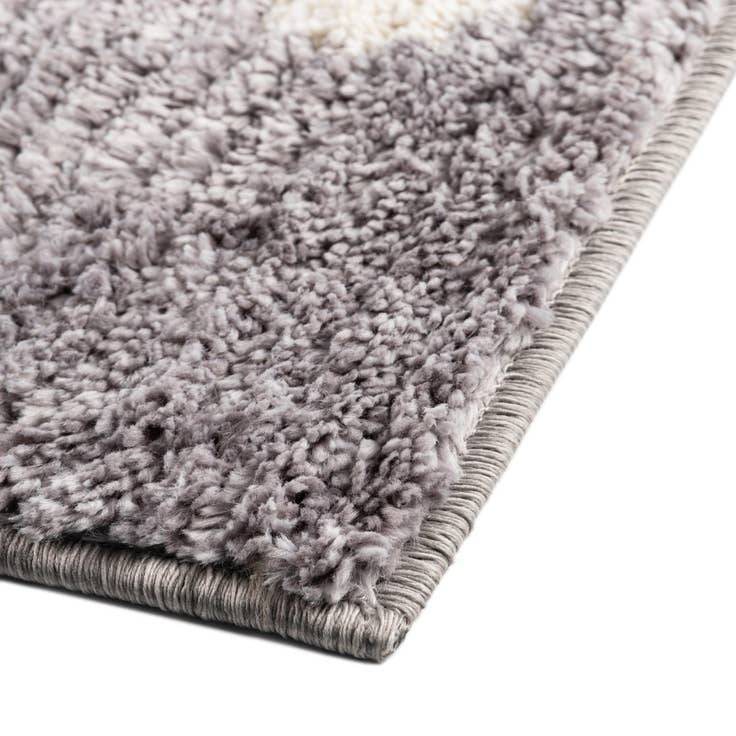 Detail image of 6' 7 x 9' 10 Morocco Rug