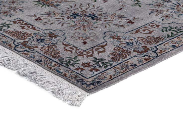 Detail image of 4' x 6' 2 Nain Rug