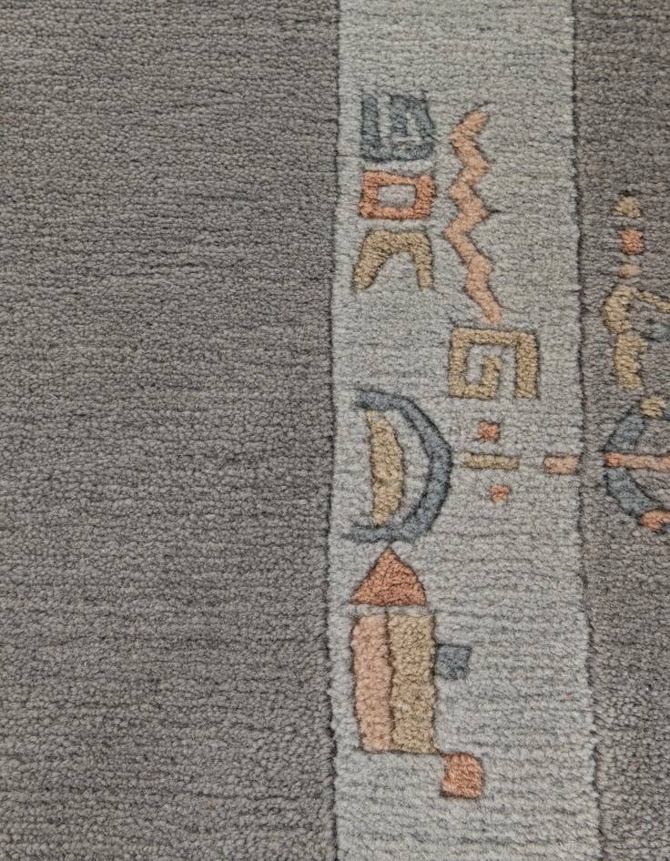 Detail image of 4' 8 x 6' 7  Hand Knotted Nepal Wool Rug