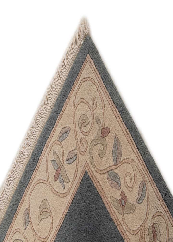 3' 11 x 5' 10 Hand Knotted Nepal Wool Rug