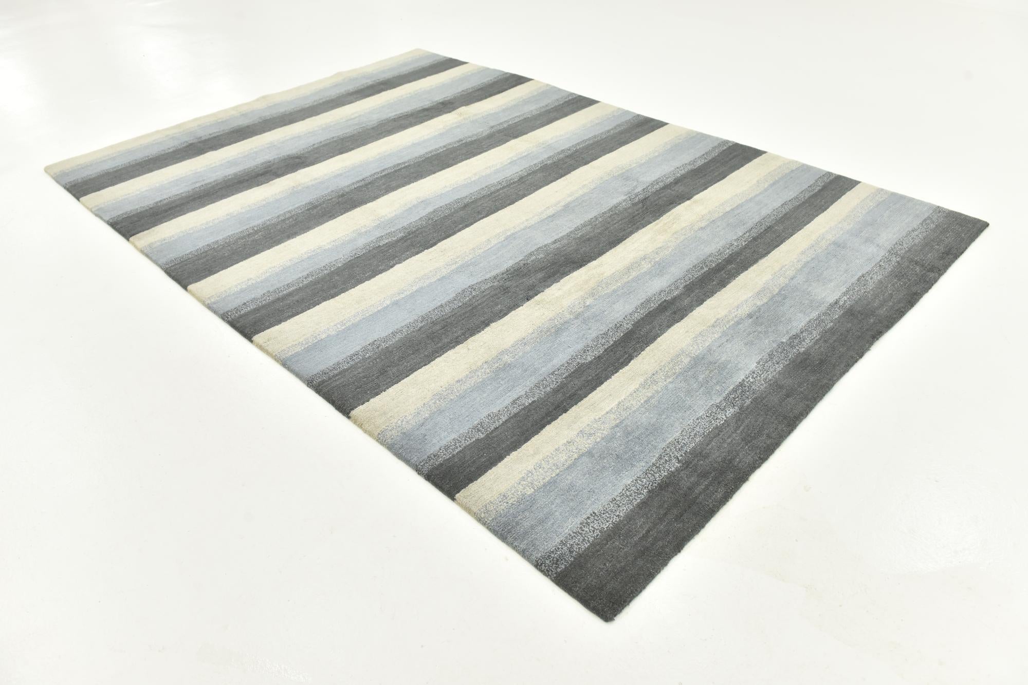 6' 7 x 9' 10 Hand Knotted Nepal Wool Rug