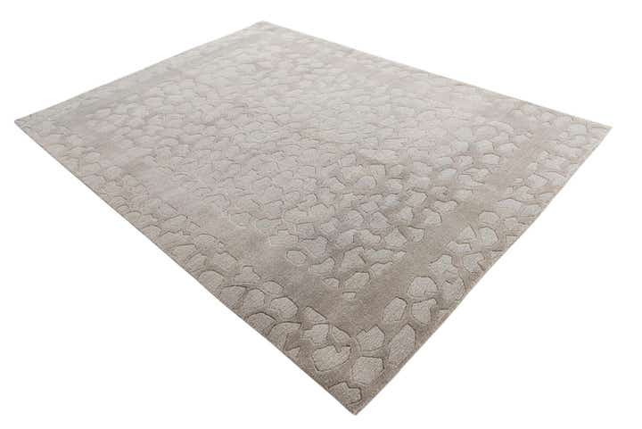 5' 8 x 7' 9 Hand Knotted Nepal Wool Rug