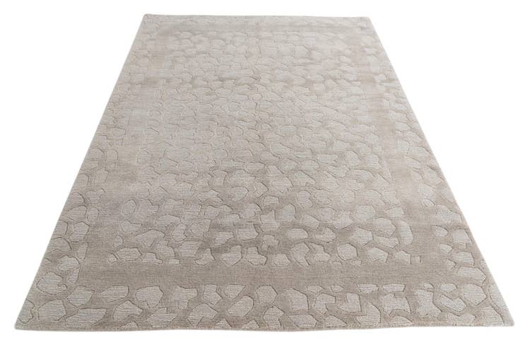 Detail image of 5' 8 x 7' 9 Hand Knotted Nepal Wool Rug