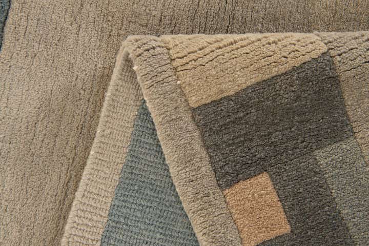 4' x 6' 3 Hand Knotted Nepal Wool Rug