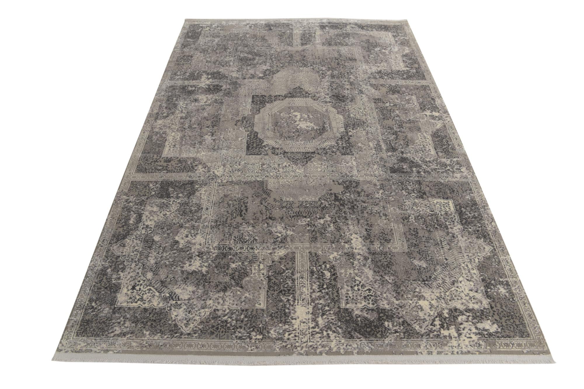 5' x 7' 10 New Vintage Rug