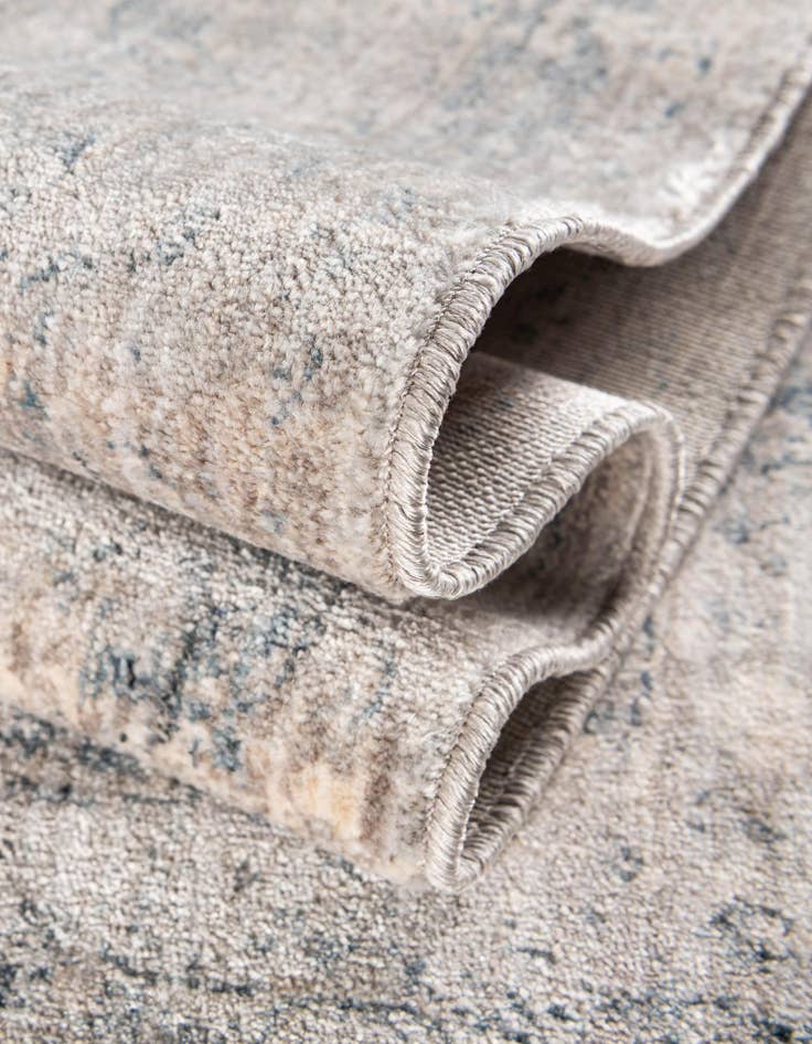 Detail image of 3' 3 x 5' 3 Noble Rug