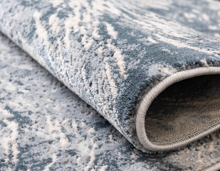 Detail image of 8' x 10' Oasis Rug