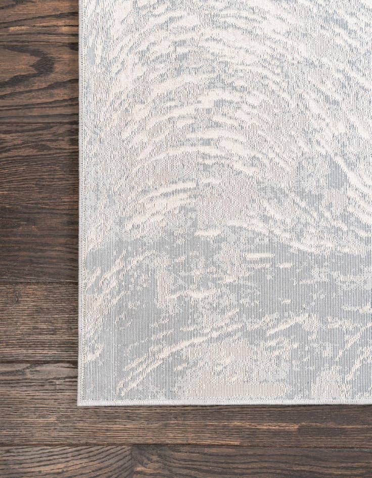 Detail image of 8' x 10' Oasis Rug