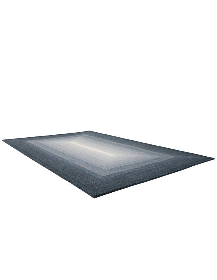 Detail image of 5' 1 x 8' Ombre Wool Rug