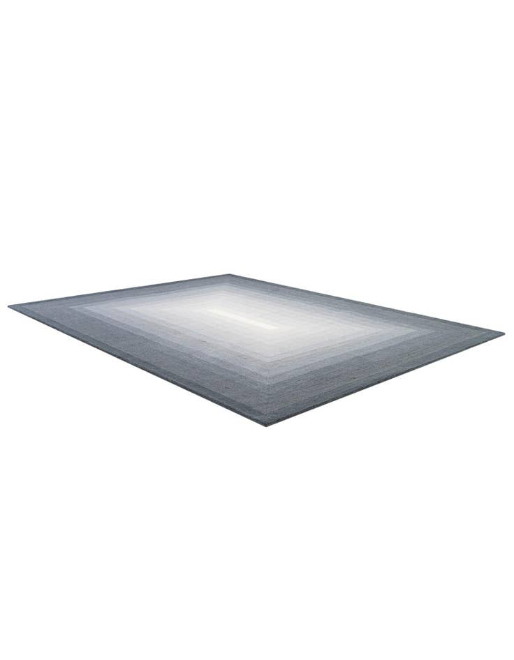 Detail image of 7' 10 x 10' Ombre Wool Rug