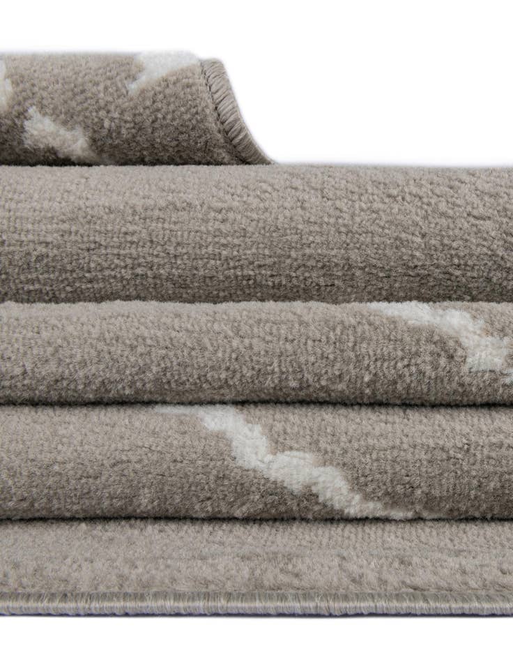 Detail image of 6' x 9' Oslo Rug