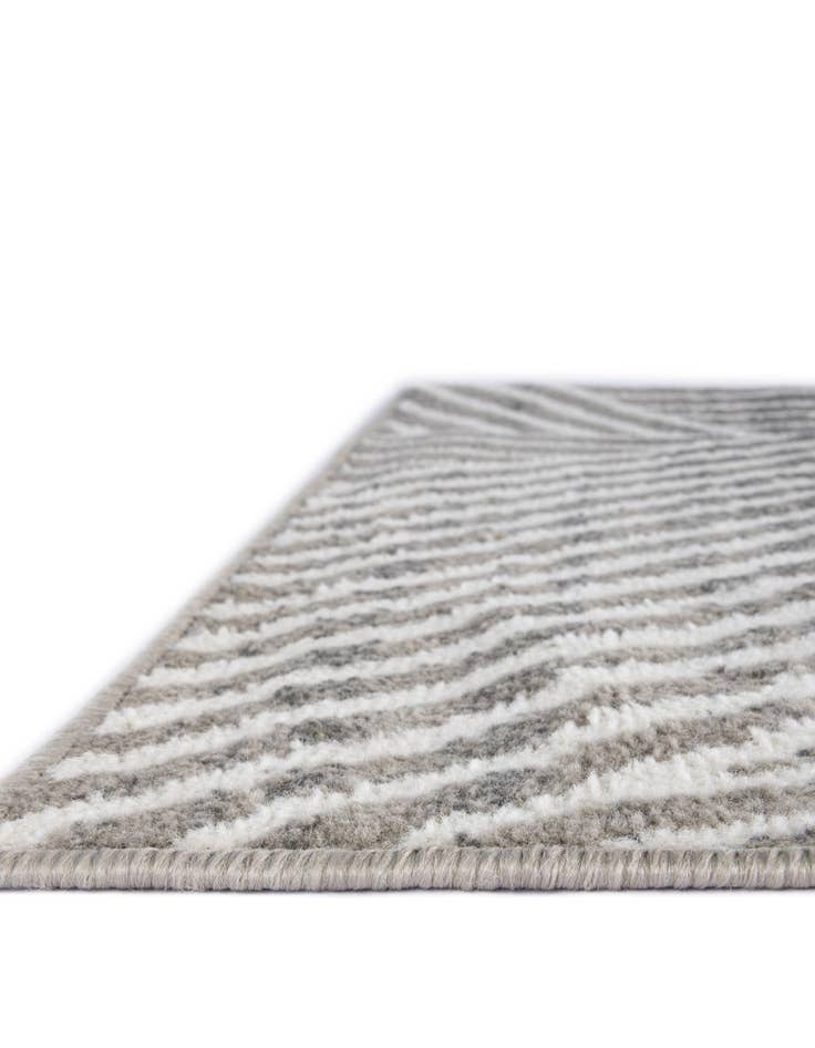 Detail image of 10' x 14' Oslo Rug