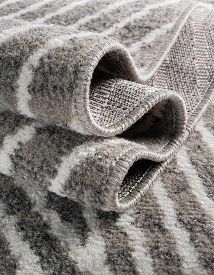 Detail image of 10' x 14' Oslo Rug