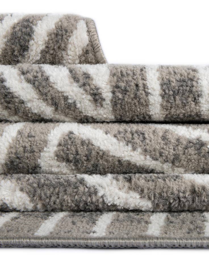 Detail image of 10' x 14' Oslo Rug