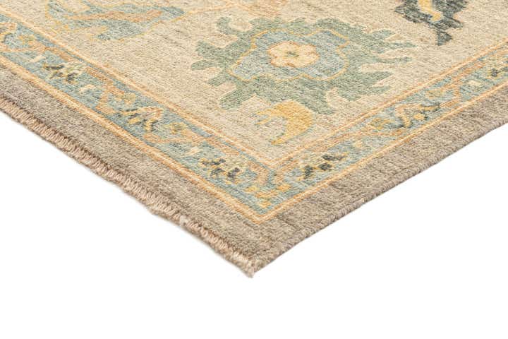 8' 1 x 10' 4 Hand Knotted Oushak Rug