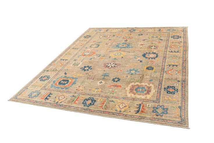 Detail image of 8' 2 x 9' 11 Hand Knotted Oushak Rug