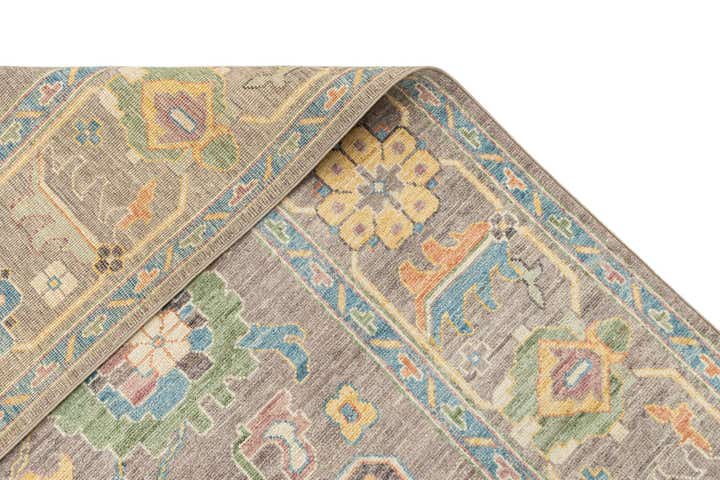 8' x 9' 7 Hand Knotted Oushak Rug