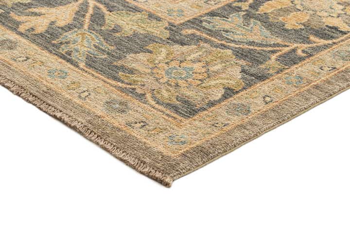 8' 1 x 10' Hand Knotted Oushak Rug