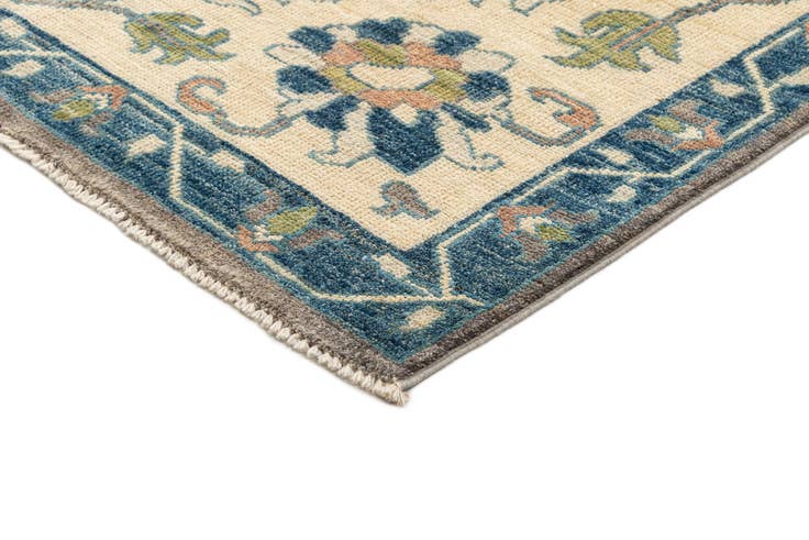 Detail image of 8' 2 x 9' 11 Hand Knotted Oushak Rug