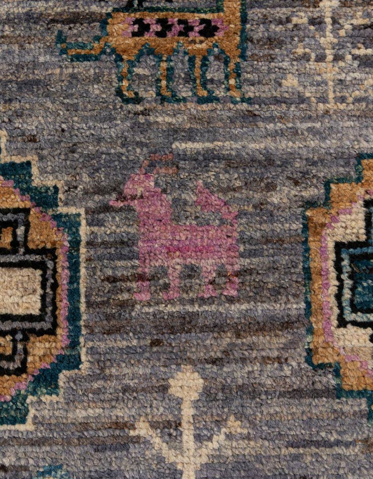 Detail image of 8' 1 x 9' 10  Hand Knotted Oushak Wool Rug
