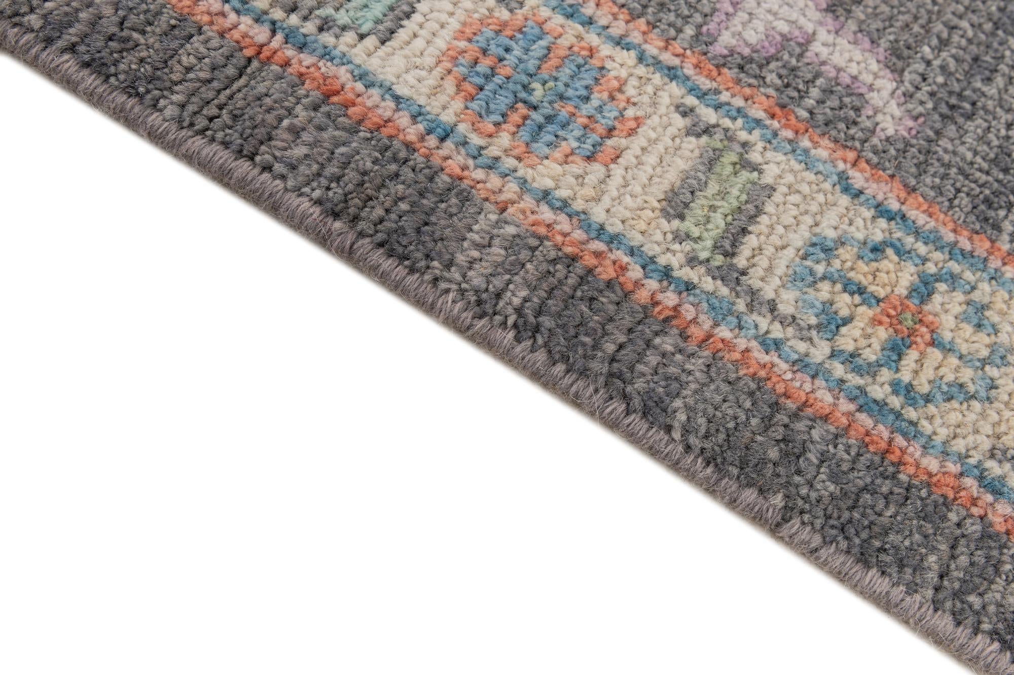 8' 1 x 10' Hand Knotted Oushak Wool Rug