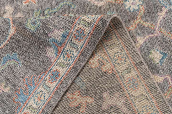 8' 1 x 10' Hand Knotted Oushak Wool Rug