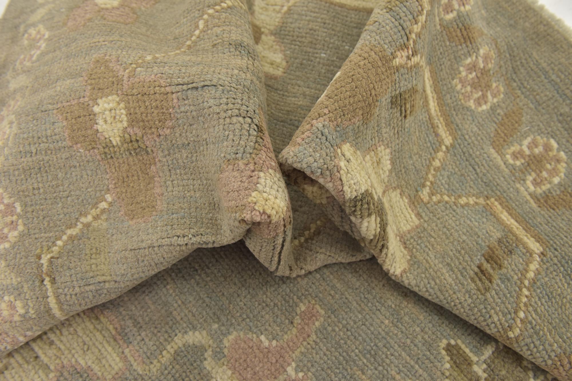 10' 8 x 15' Hand Knotted Oushak Wool Rug