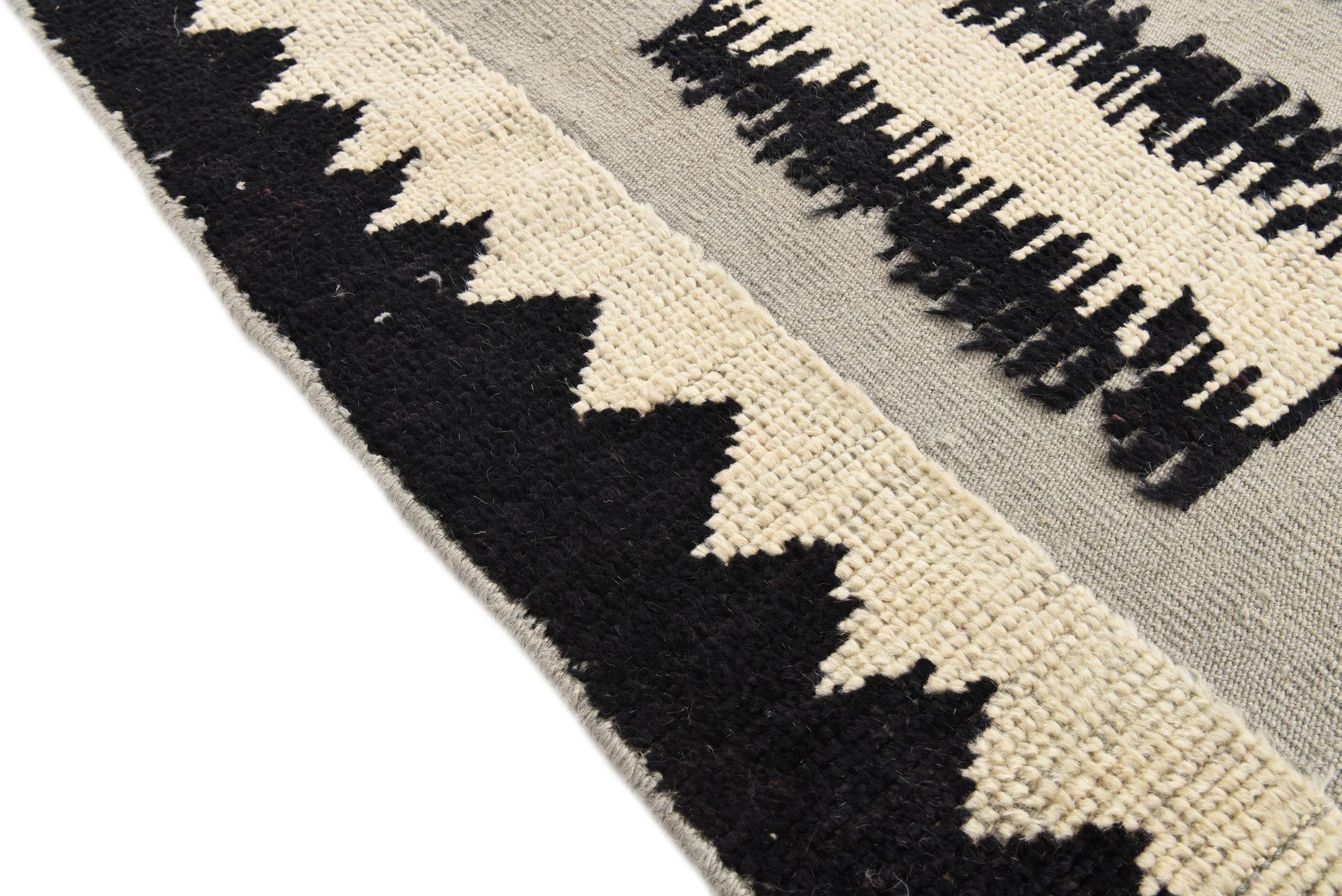 8' 2 x 10' 7 Hand Knotted Oushak Wool Rug