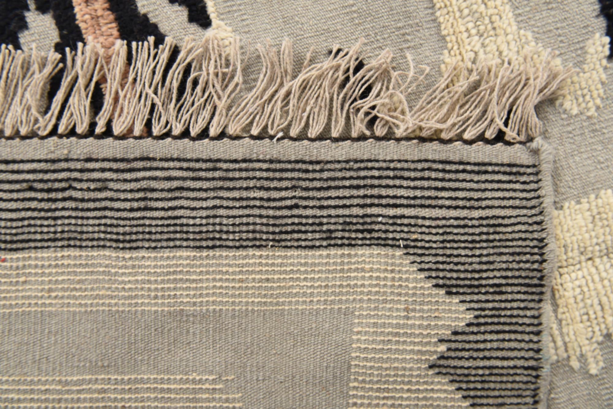 8' 2 x 10' 7 Hand Knotted Oushak Wool Rug