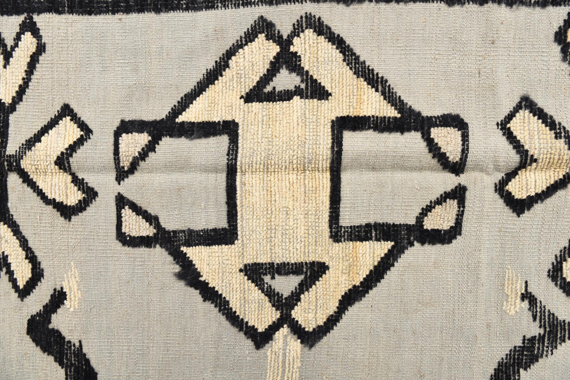 8' 1 x 10' Hand Knotted Oushak Wool Rug