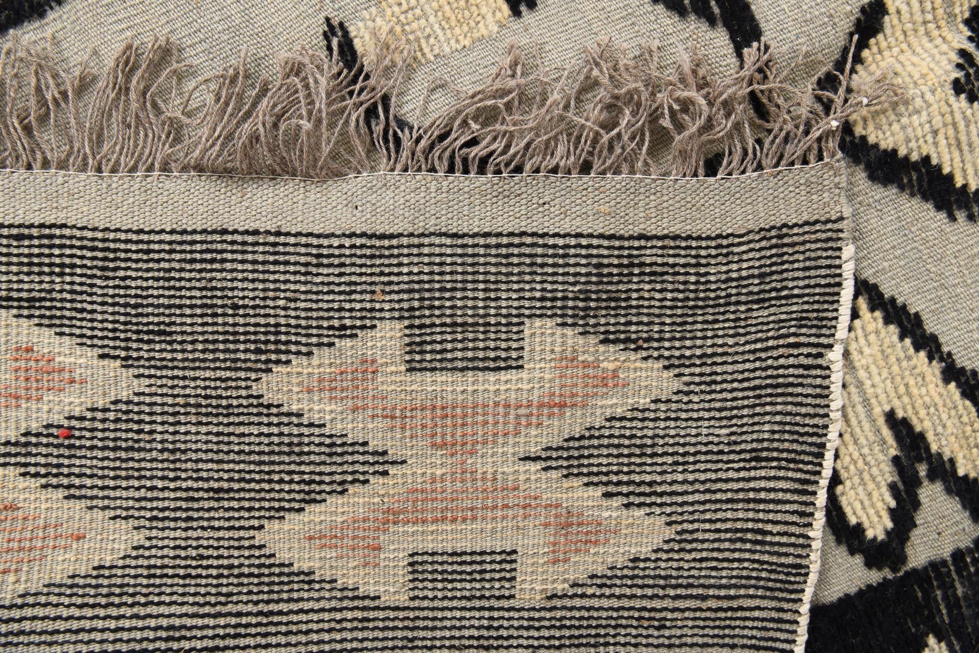 8' 1 x 10' Hand Knotted Oushak Wool Rug