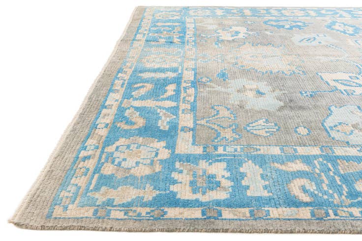 Detail image of 8' 3 x 9' 10 Hand Knotted Oushak Wool Rug